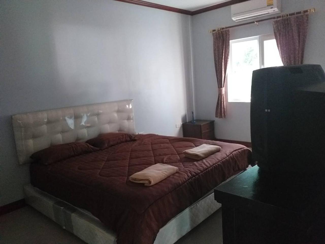 Ponderosa Resort Nong Prue Bagian luar foto